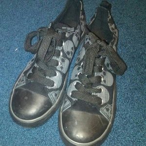 Black Skull Sneakers